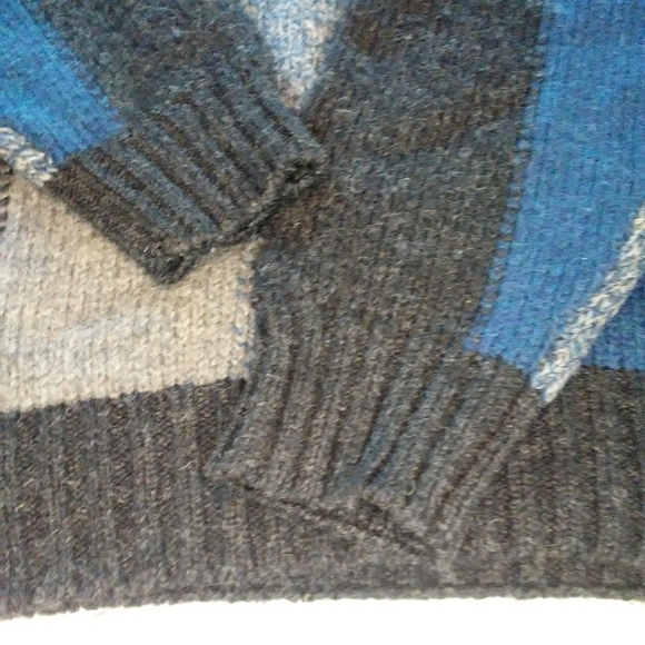 Structure Men's Wool Sweater - Picture 5 of 6